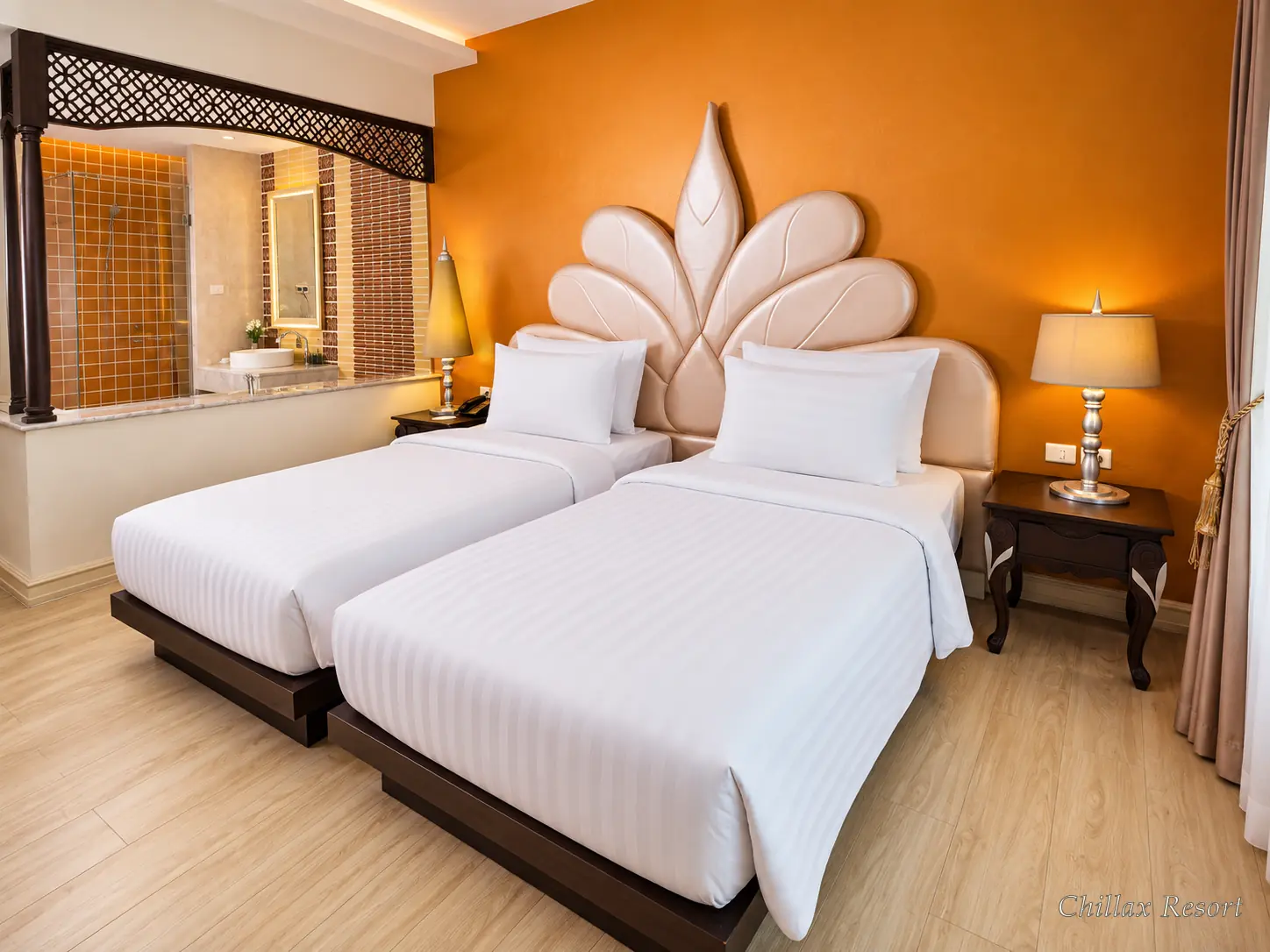 Deluxe Room at Chillax Resort Bangkok — view 2